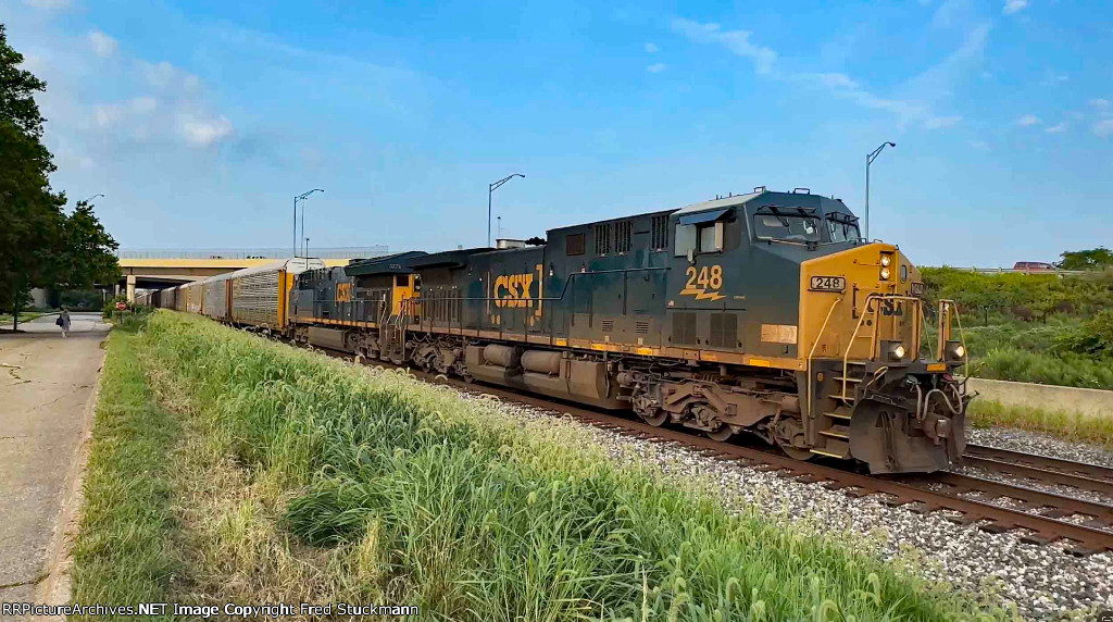 CSX 248 leads M226.